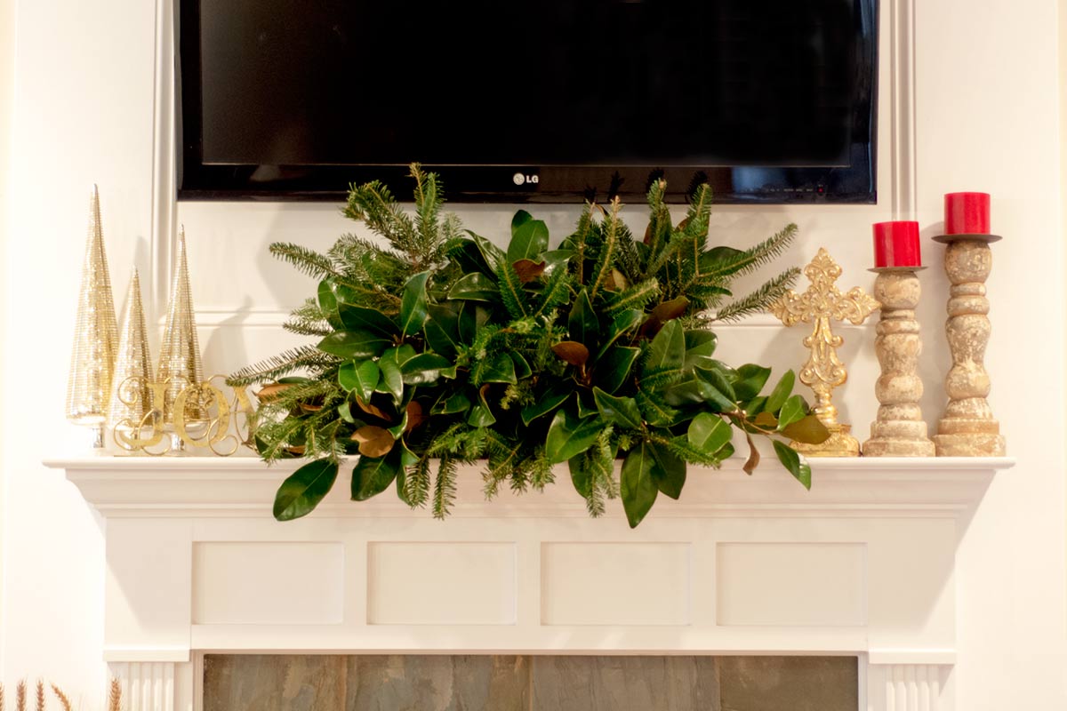 Christmas-Mantel