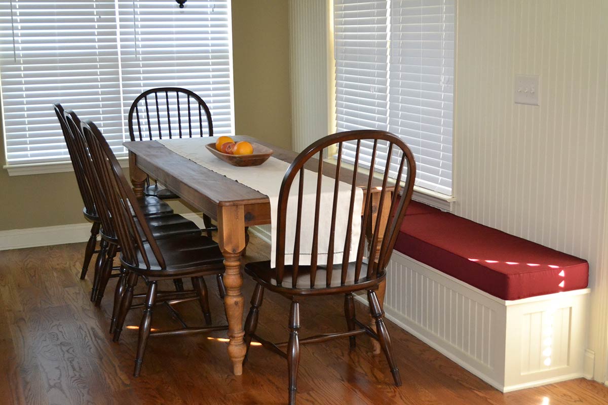 Red Breakfast Nook Cushion