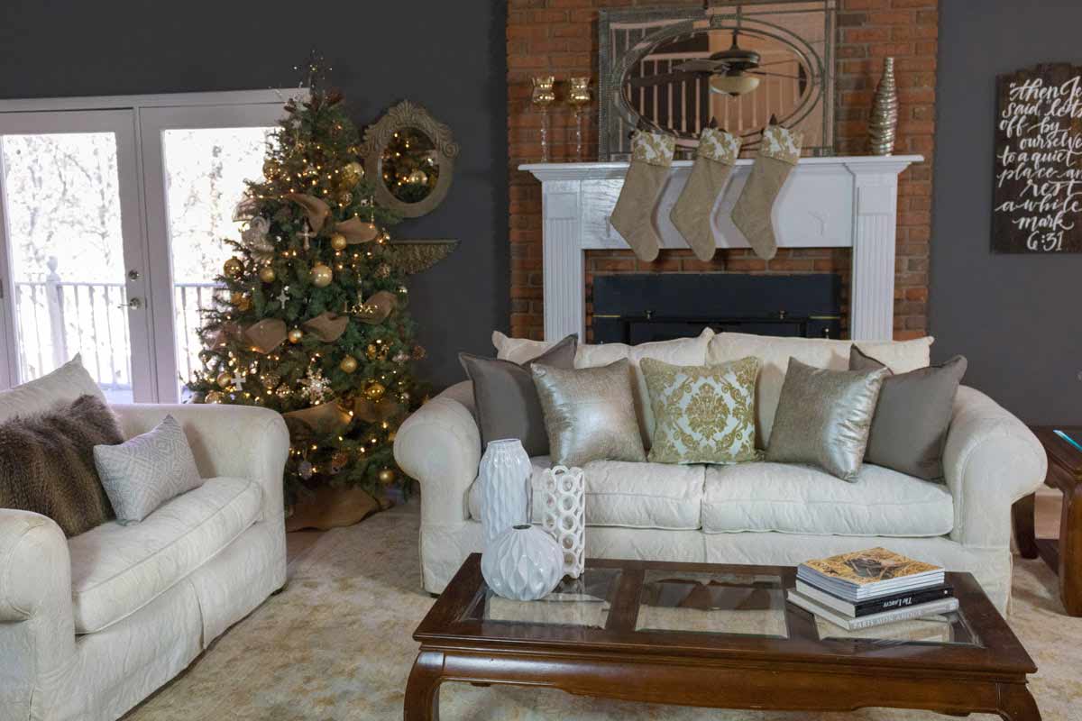 Neutral Christmas Decor