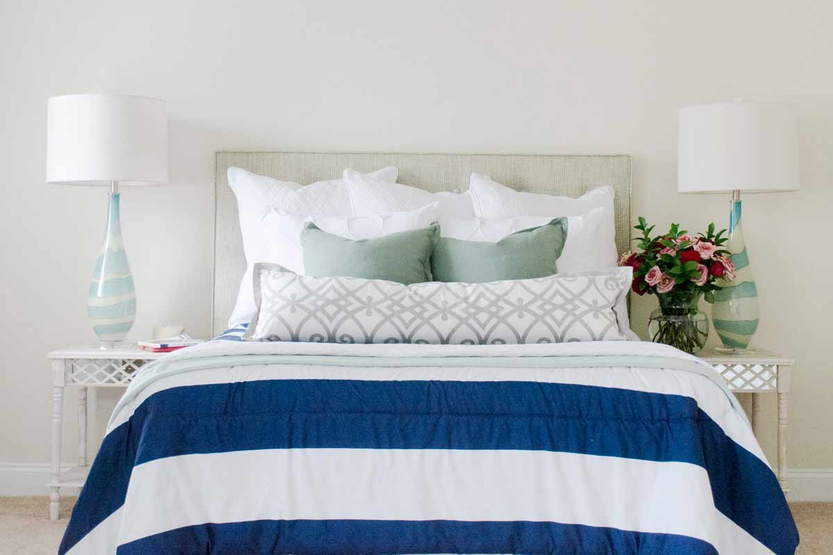 Neutral Navy Decor