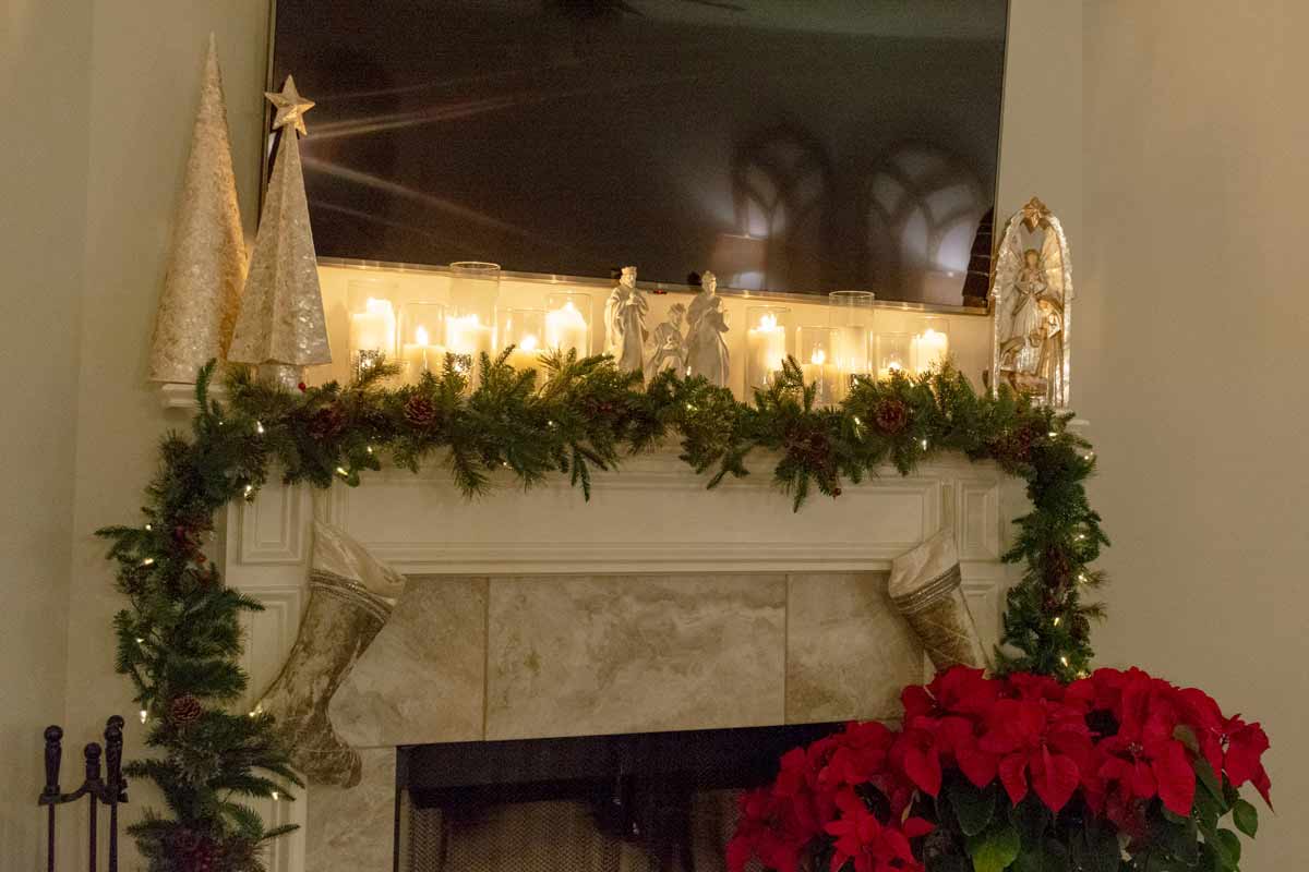 Christmas Mantle Decor