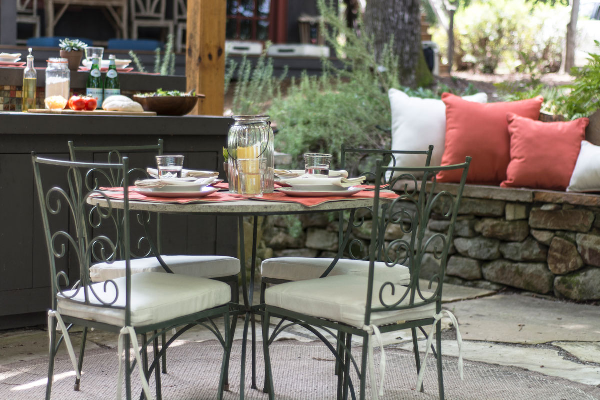 7 Tips to Hosting a Summer BBQ Cushion Source Blog